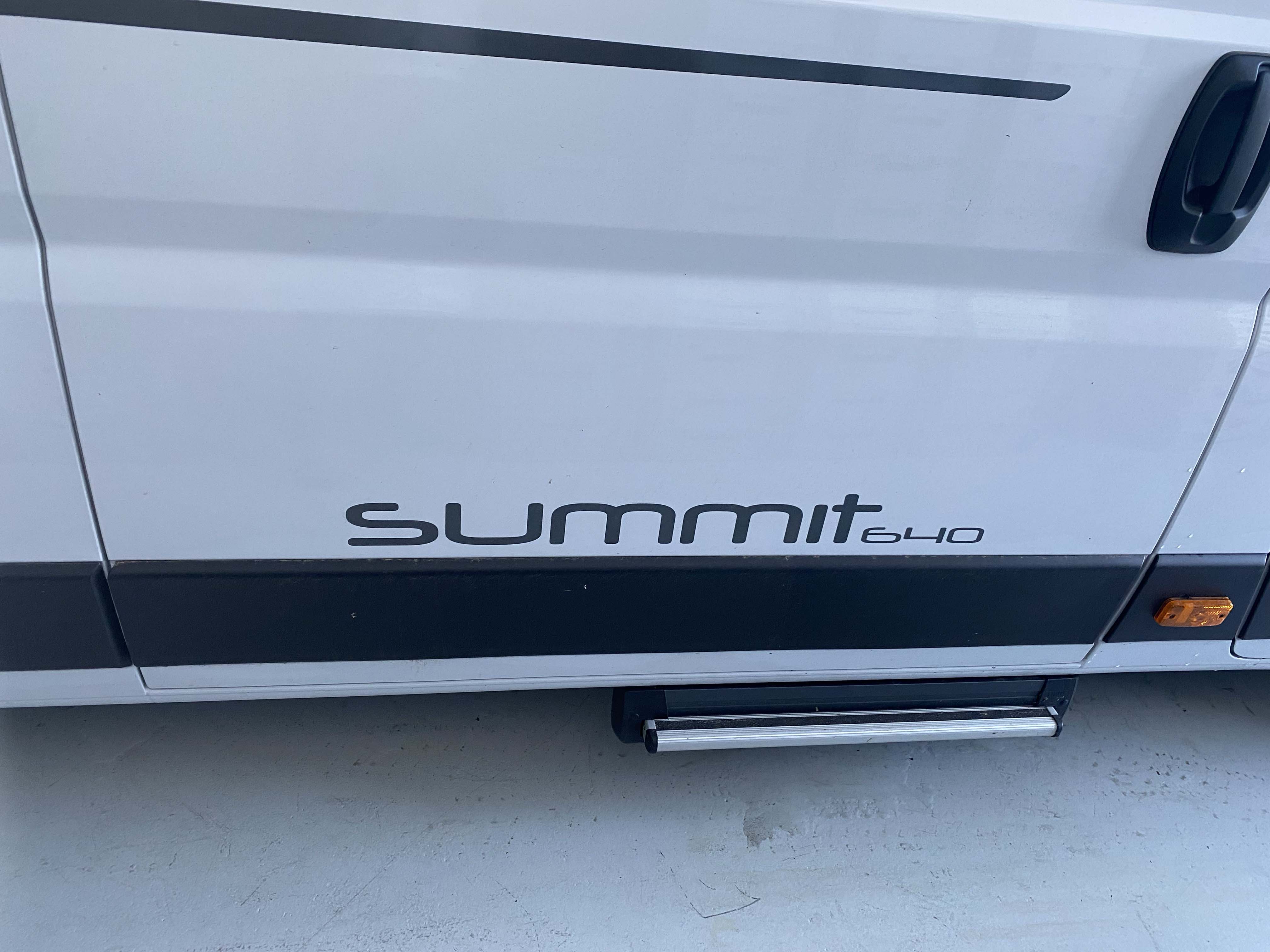 Tylny wysuw 2 poziomy Pössl Summit 640