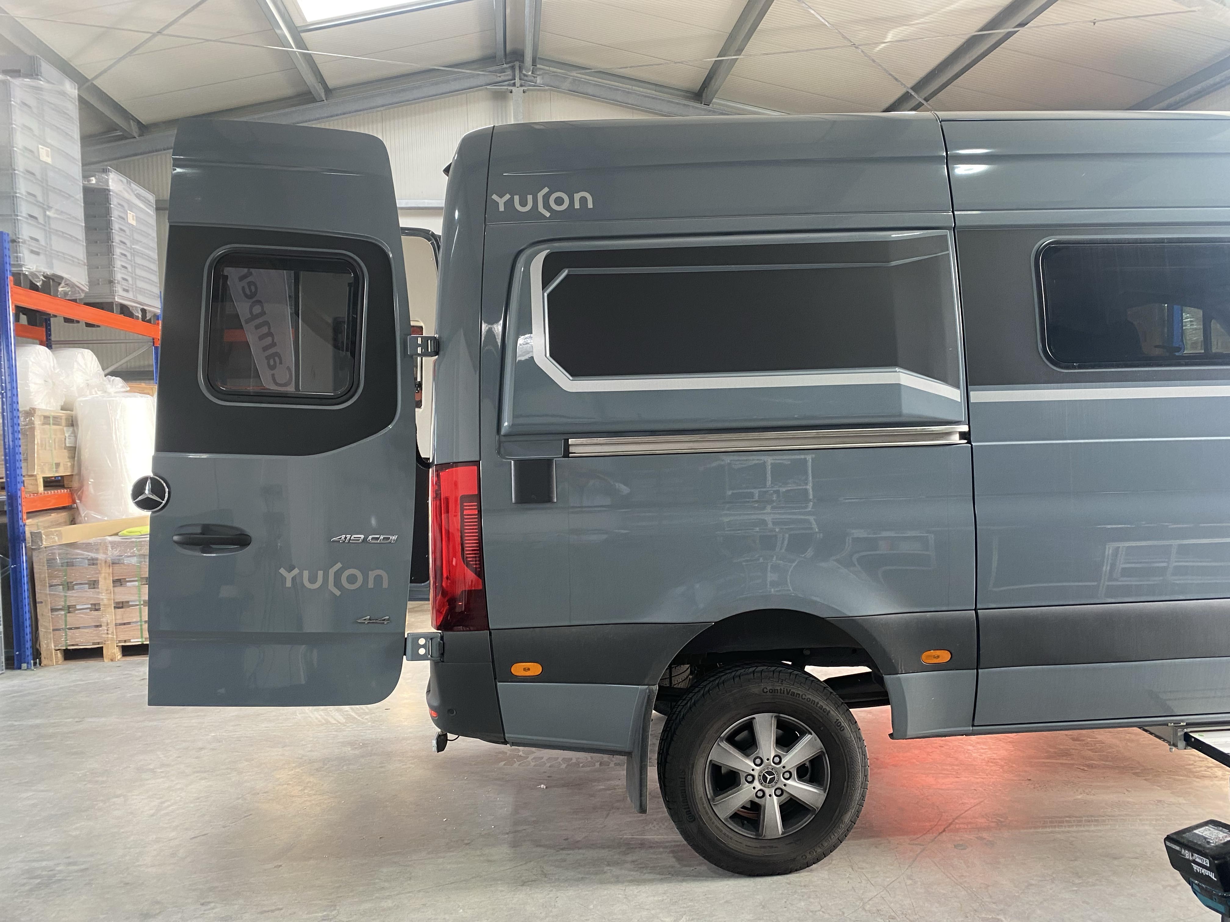 Wysuw tylny do FRANKIA Yucon 6.0 BD | Wysuw ciężkiego ładunku zoptymalizowany pod eurobox